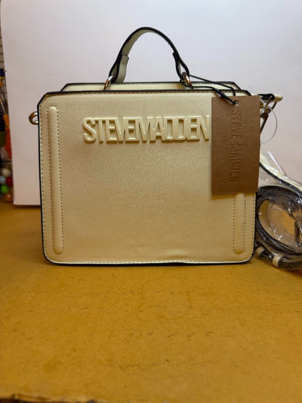 Steve Madden Bevelyn Lemon Satchel Crossbody with Coin/Airpod Case NWT